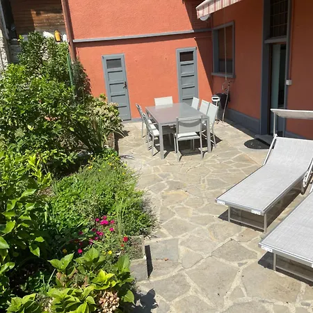 Miralago And מלון 2*