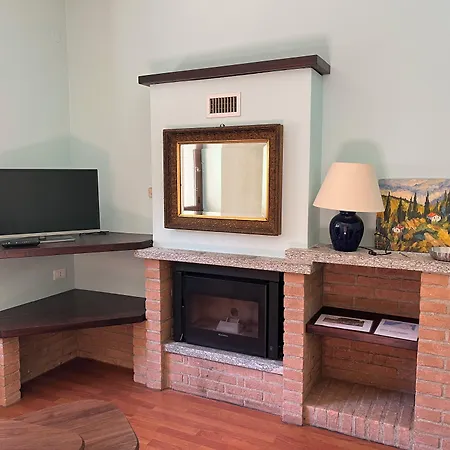 Miralago And מלון 2*